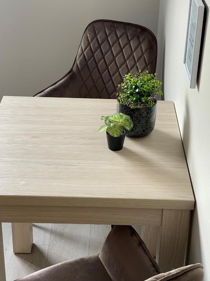 Calpe flip top extending dining table discount
